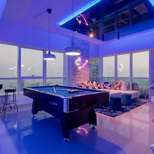 https://skyview-hostel-by-mydubaihost.dubaihotelsoffers.com